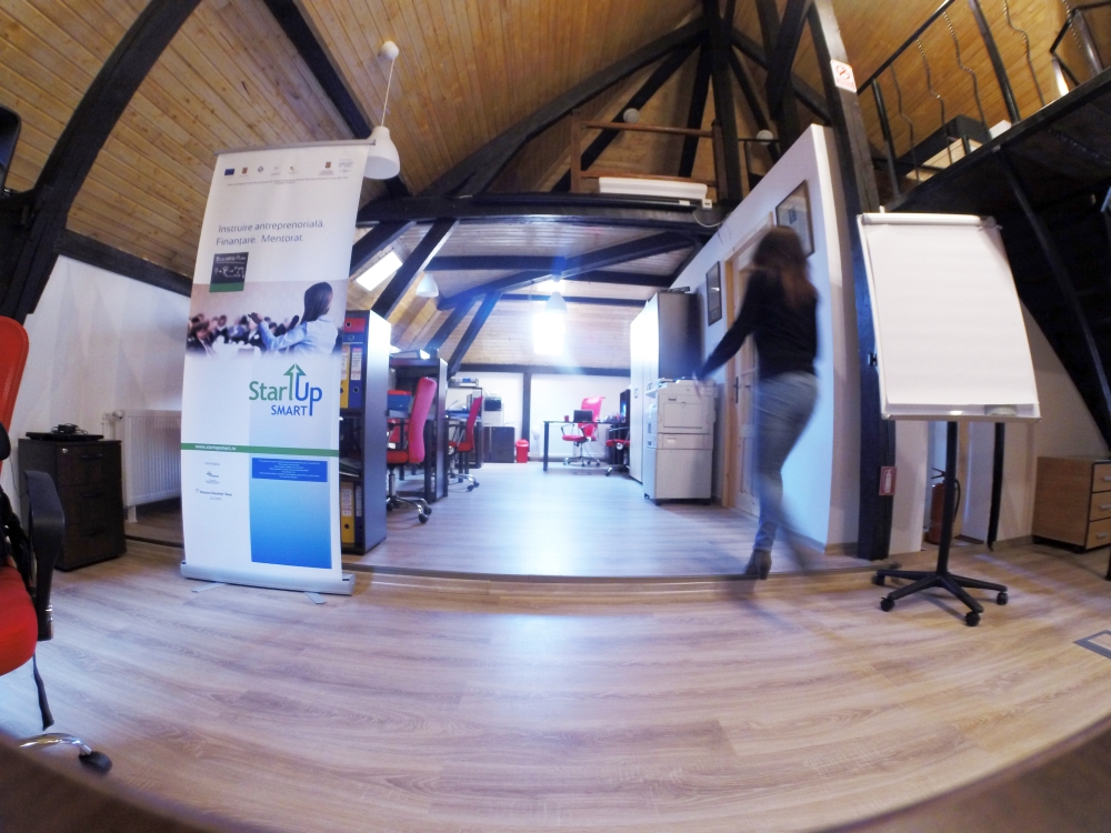 Smart Hub Galati